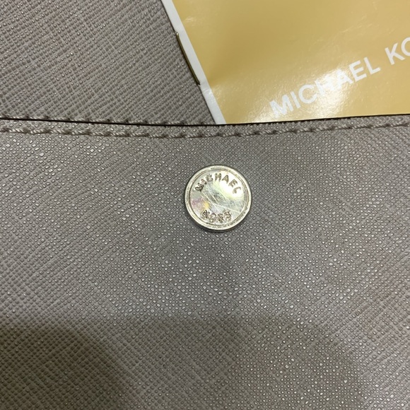 Michael Kors shoulder bag - Picture 3 of 10